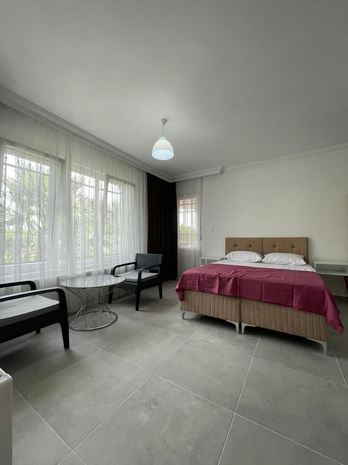 Evim Palace Oeren Dış mekan fotoğraf